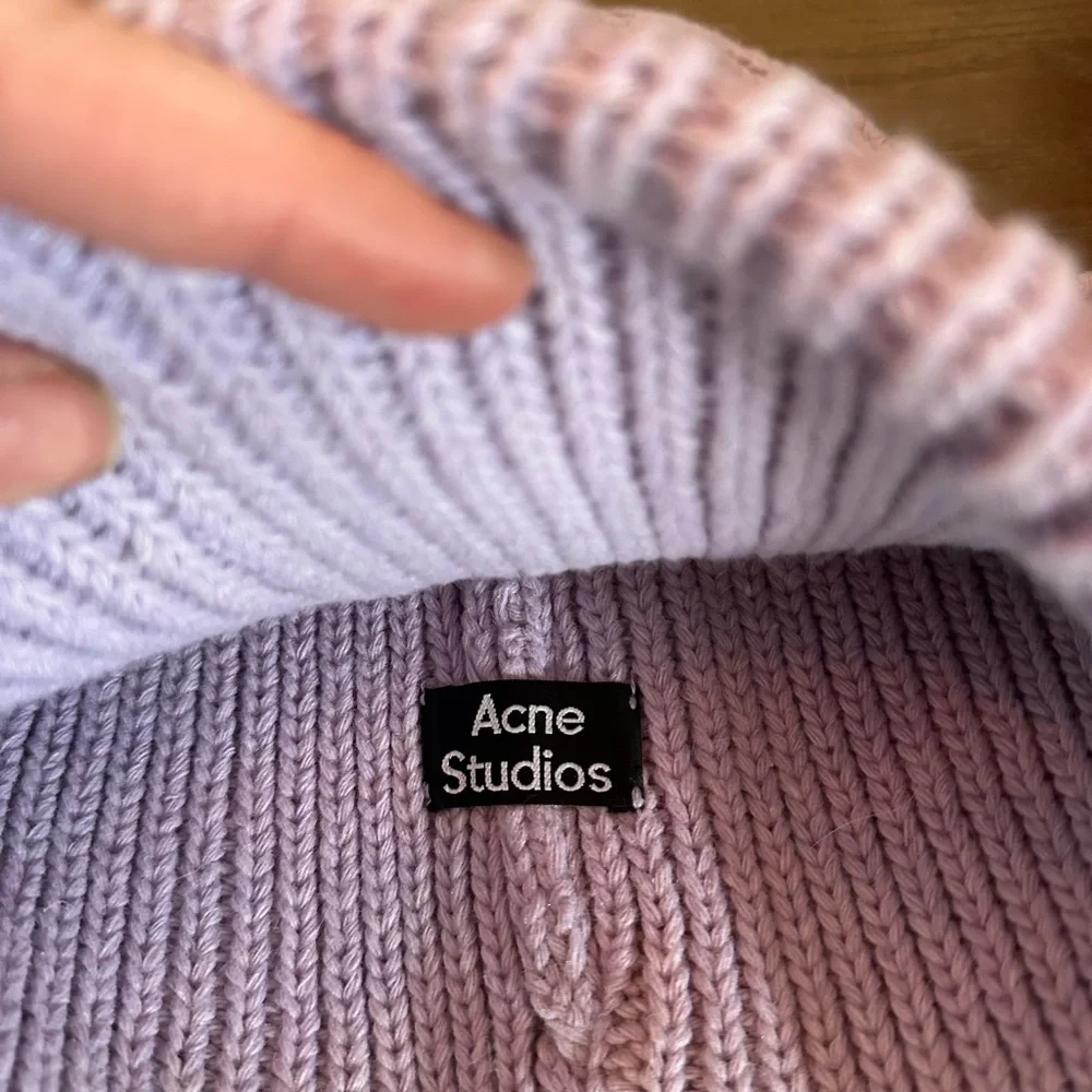 Acne Studios Lilac Wool Beanie - Picture 2 of 3